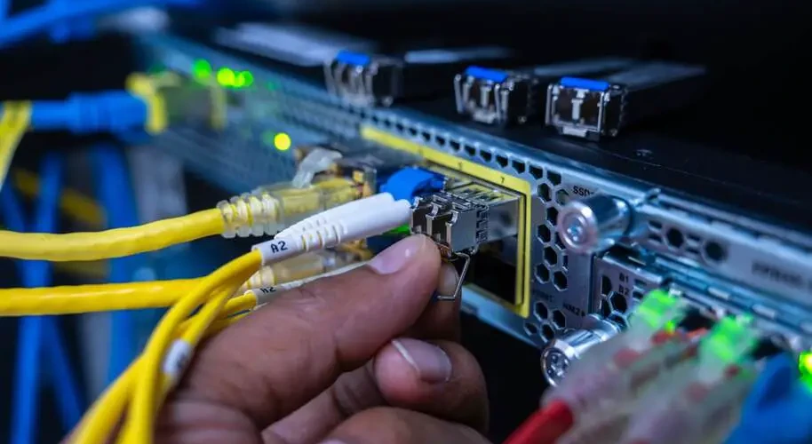 Expertise en Réseaux et Systèmes